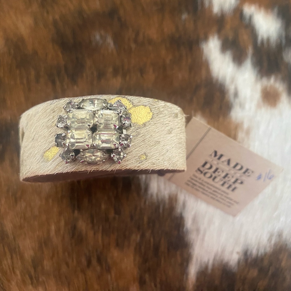 NWT MADE In The DEEP SOUTH Leather Cowhide History Involved Bracelet Cuff
